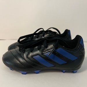 Kids Adidas soccer ⚽️ cleats size 12